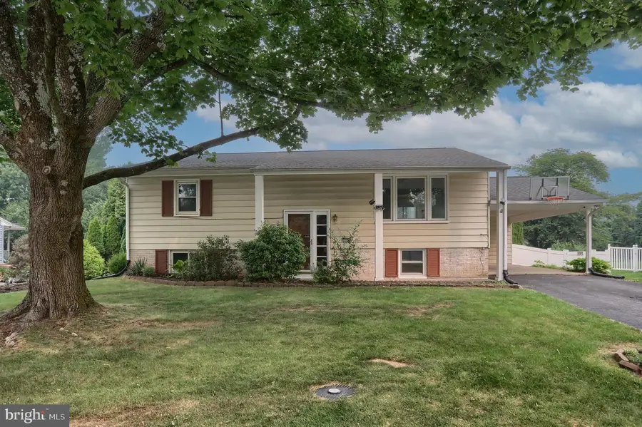 1132 Cornell Dr, Hummelstown, PA 17036 - #2