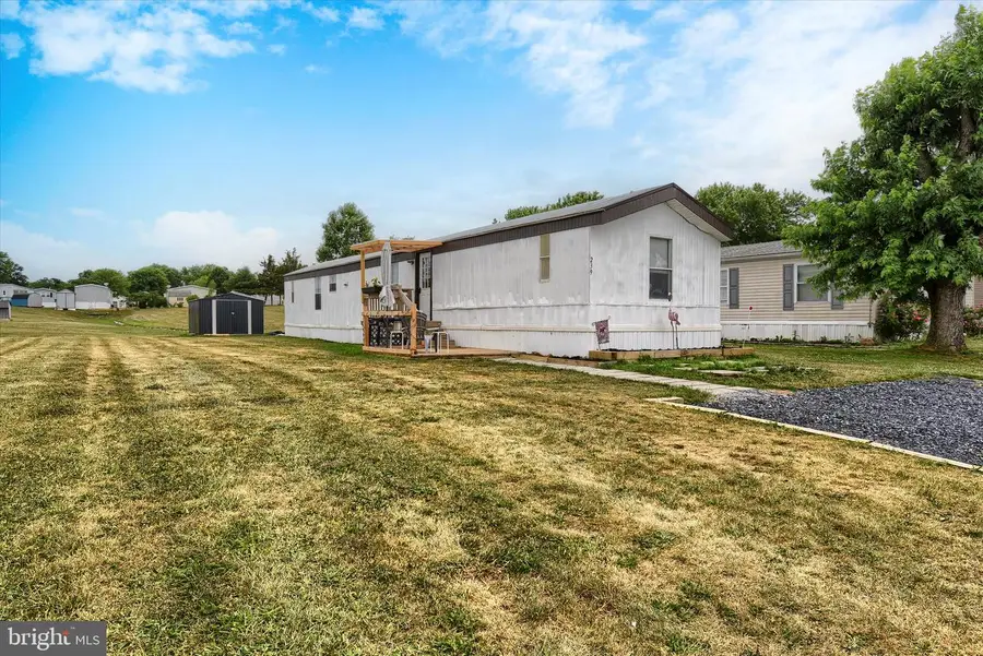 239 Saginaw St, Grantville, PA 17028 - #2