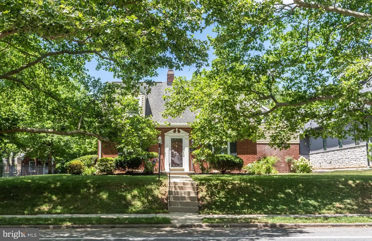 612 Cocoa Ave, Hershey, PA 17033 - #1