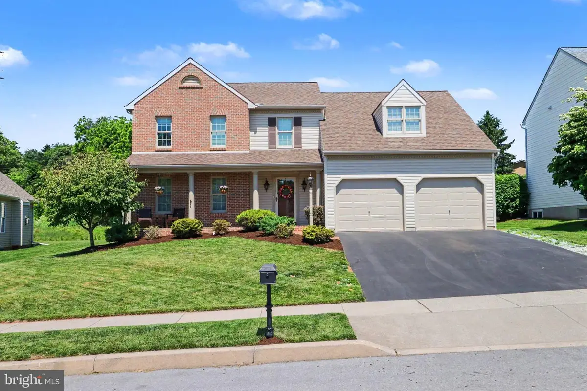 162 Jacobs Creek Dr, Hershey, PA 17033 - #1