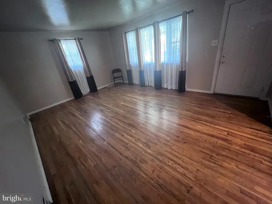 1335 S 19th St, Harrisburg, PA 17104 - #2