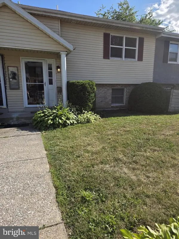 2082 Lexington Ave, MIDDLETOWN, PA 17057