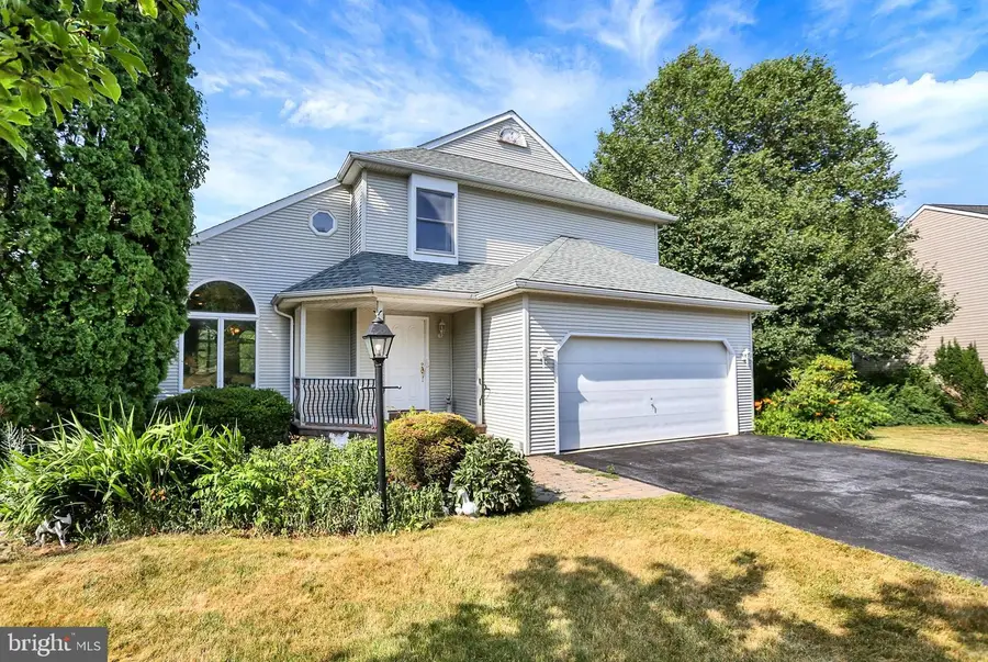 6504 Carmen Ct, Harrisburg, PA 17112 - #2