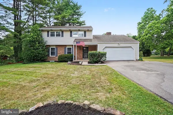 3818 Burton Ln, HARRISBURG, PA 17110