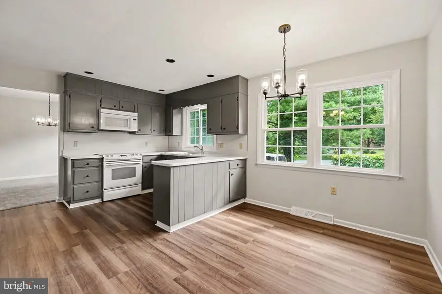 3818 Burton Ln, Harrisburg, PA 17110 - #2