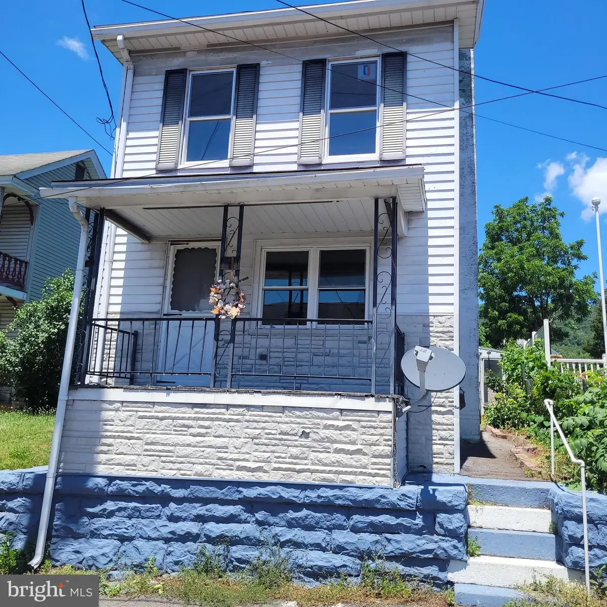507 W Market St, Williamstown, PA 17098 - #1