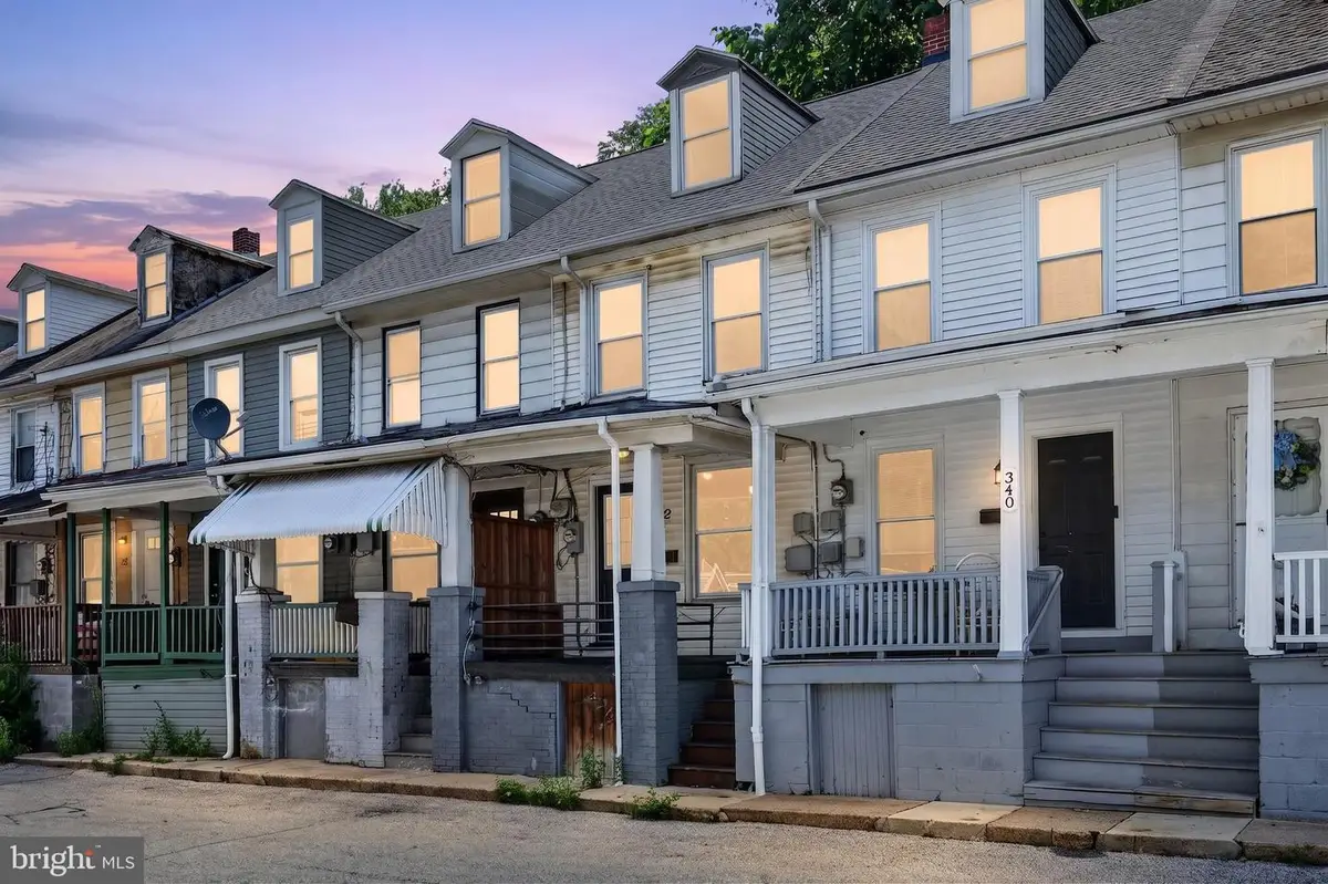 342 Swatara St, Steelton, PA 17113 - #1