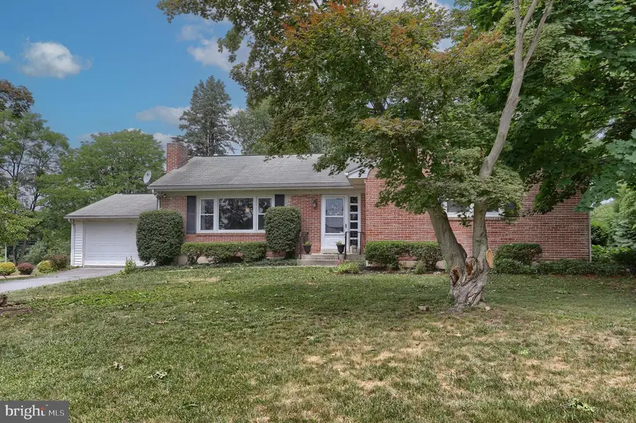 36 Arthur St, Hummelstown, PA 17036 - #3