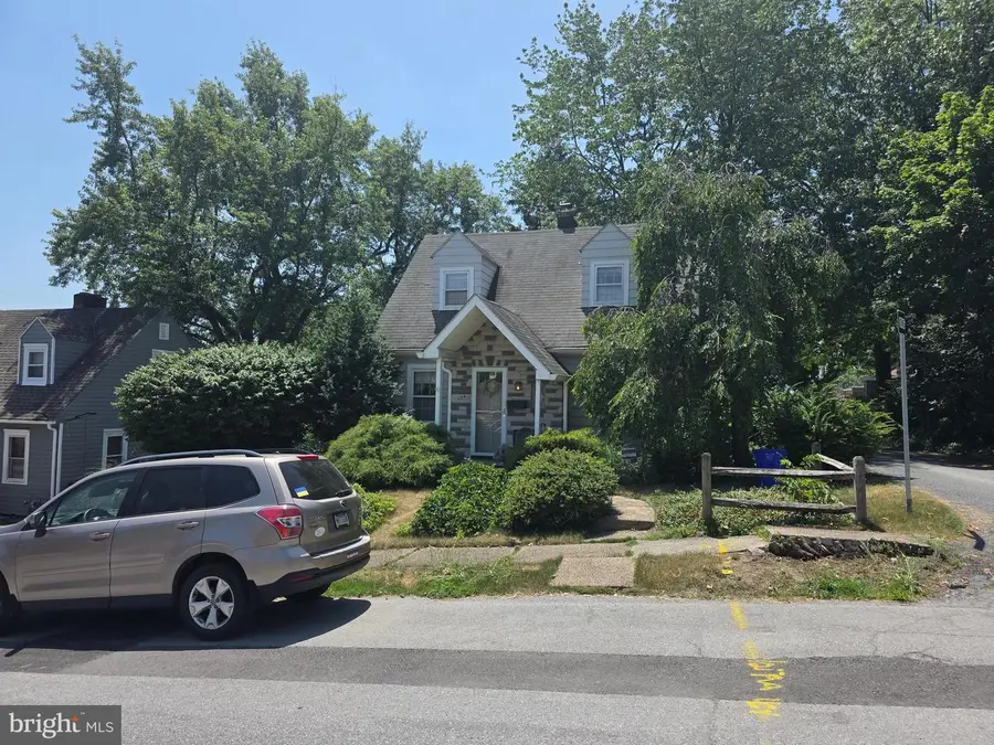 534 Benton St, Harrisburg, PA 17104 - #2