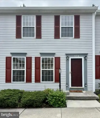 556 Downington Ct, Harrisburg, PA 17112 - #1