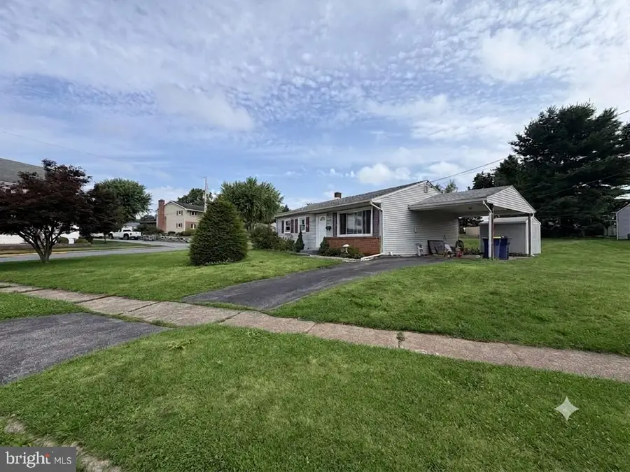 100 Nissley Dr, Middletown, PA 17057 - #2