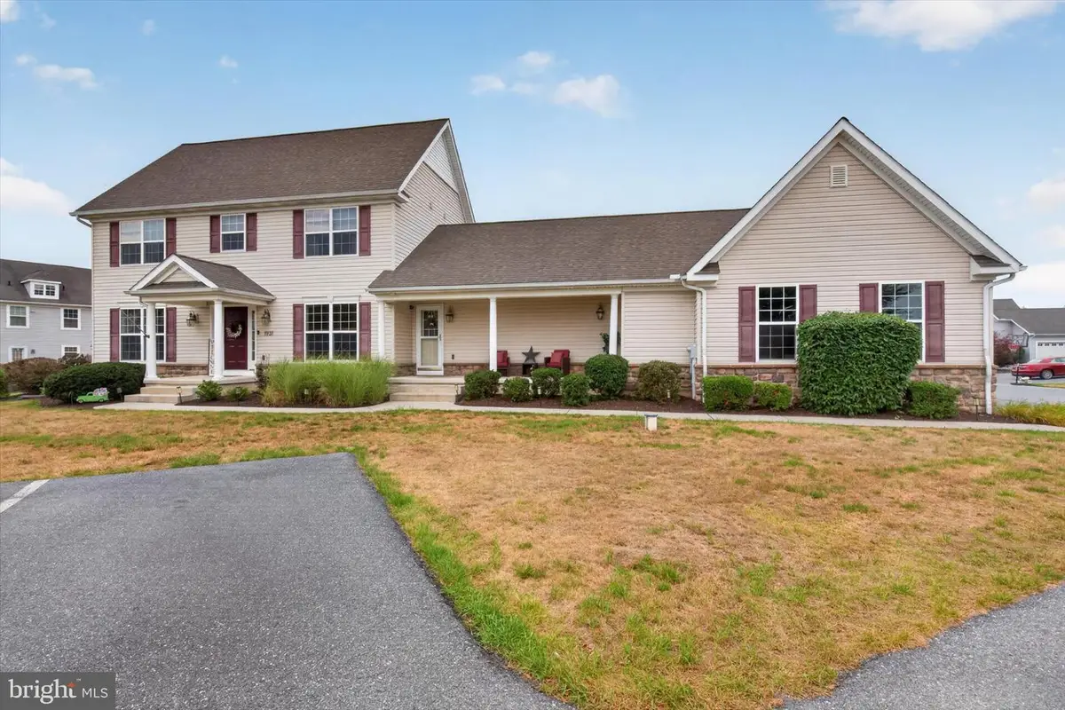 1931 Preserve Ln, Palmyra, PA 17078 - #1