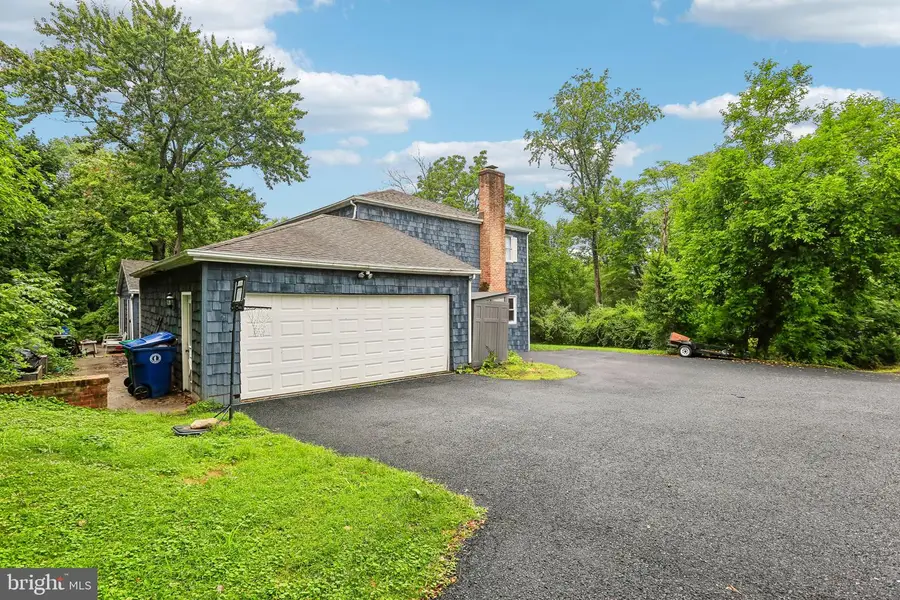 4317 Winthrop Dr, Harrisburg, PA 17112 - #2