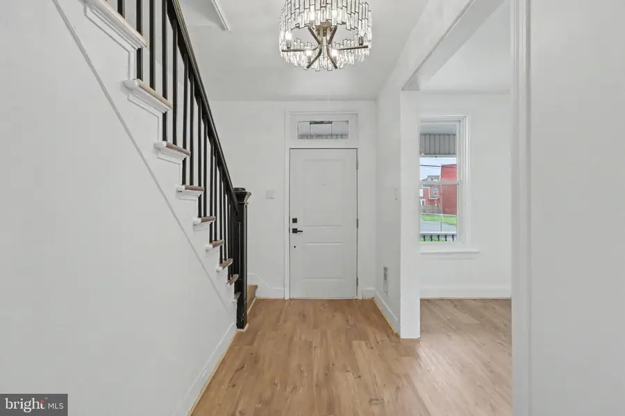 1712 Elm St, Harrisburg, PA 17103 - #3