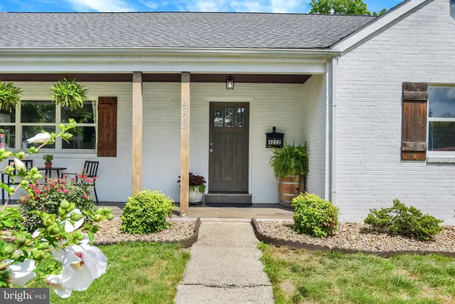 4222 Concord St, Harrisburg, PA 17109 - #3