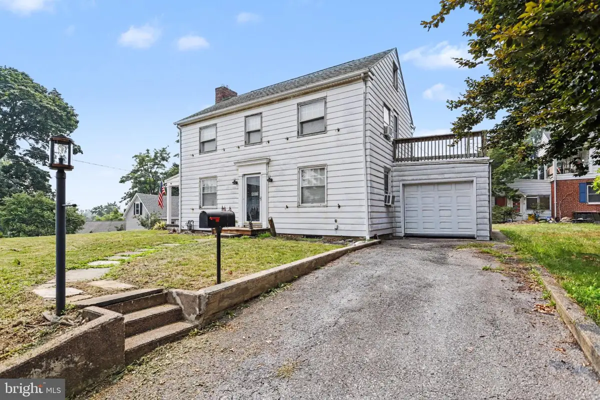 317 Fox St, Harrisburg, PA 17109 - #1