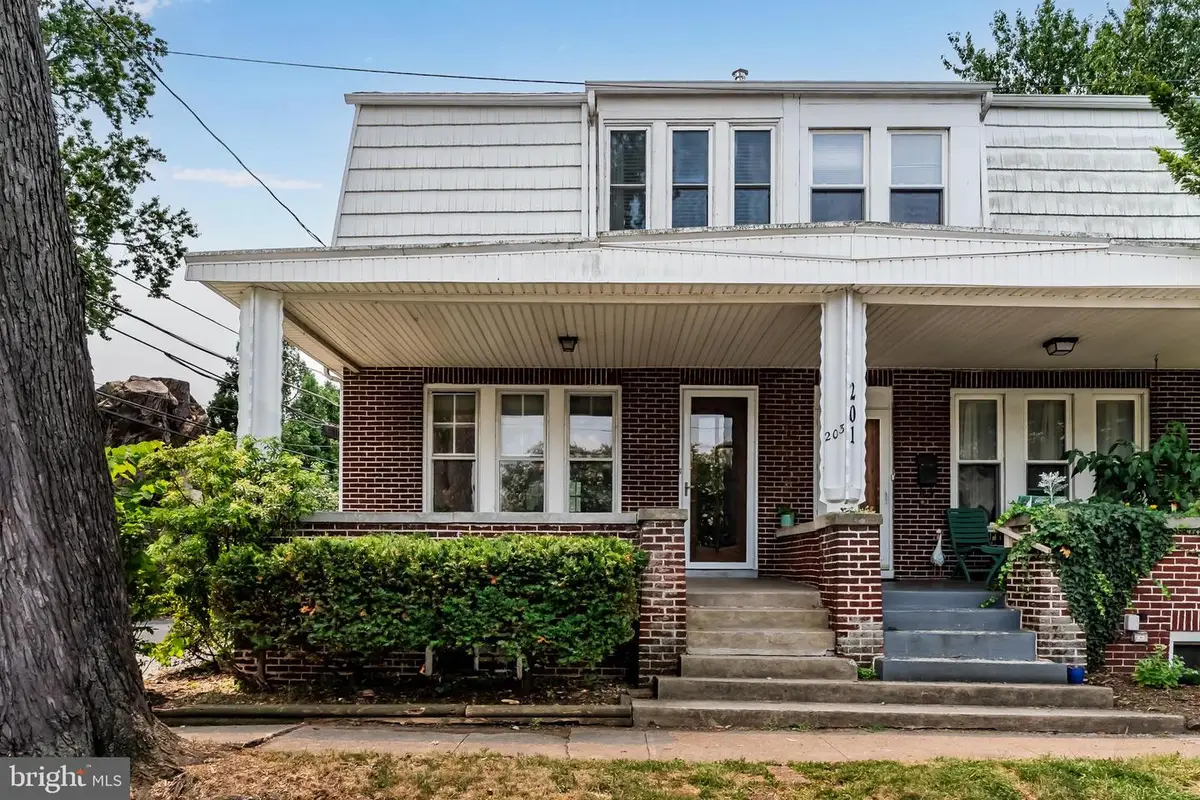 203 Edward St, Harrisburg, PA 17110 - #1