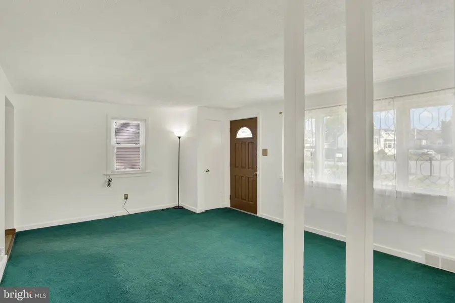 24 Rosewood Dr, Harrisburg, PA 17109 - #3