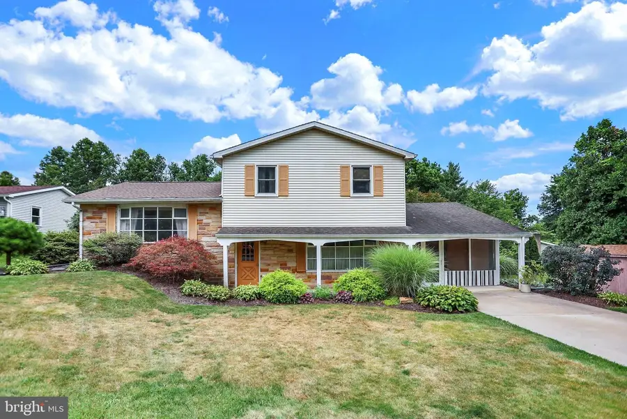 930 May Dr, Millersburg, PA 17061 - #2
