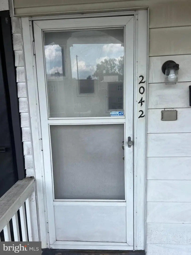 2042 Berryhill St, Harrisburg, PA 17104 - #2