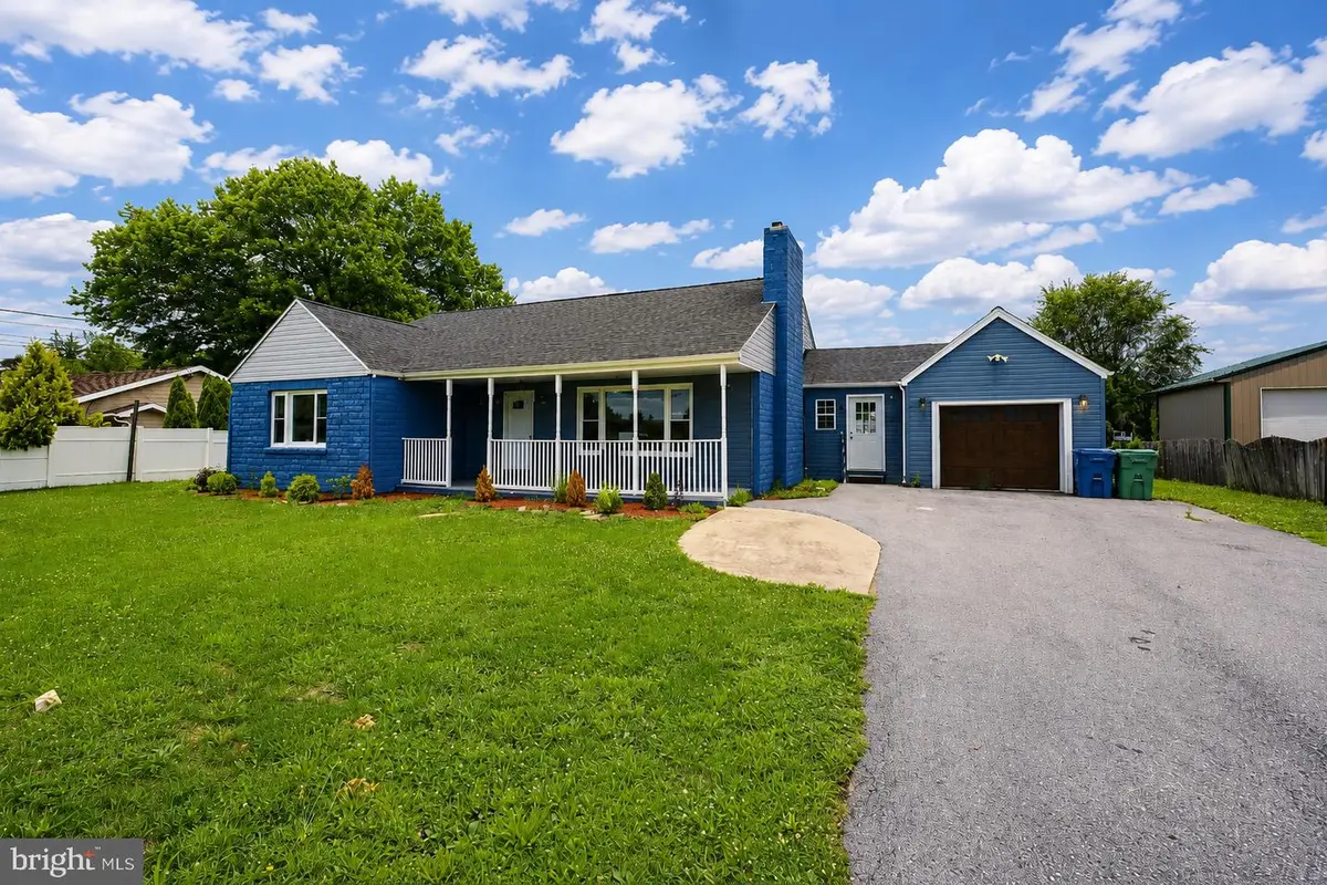 5129 Irene Dr, Harrisburg, PA 17112 - #1