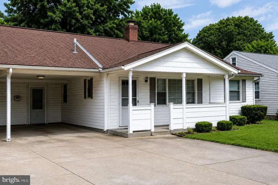 565 Lebo St, Millersburg, PA 17061 - #2