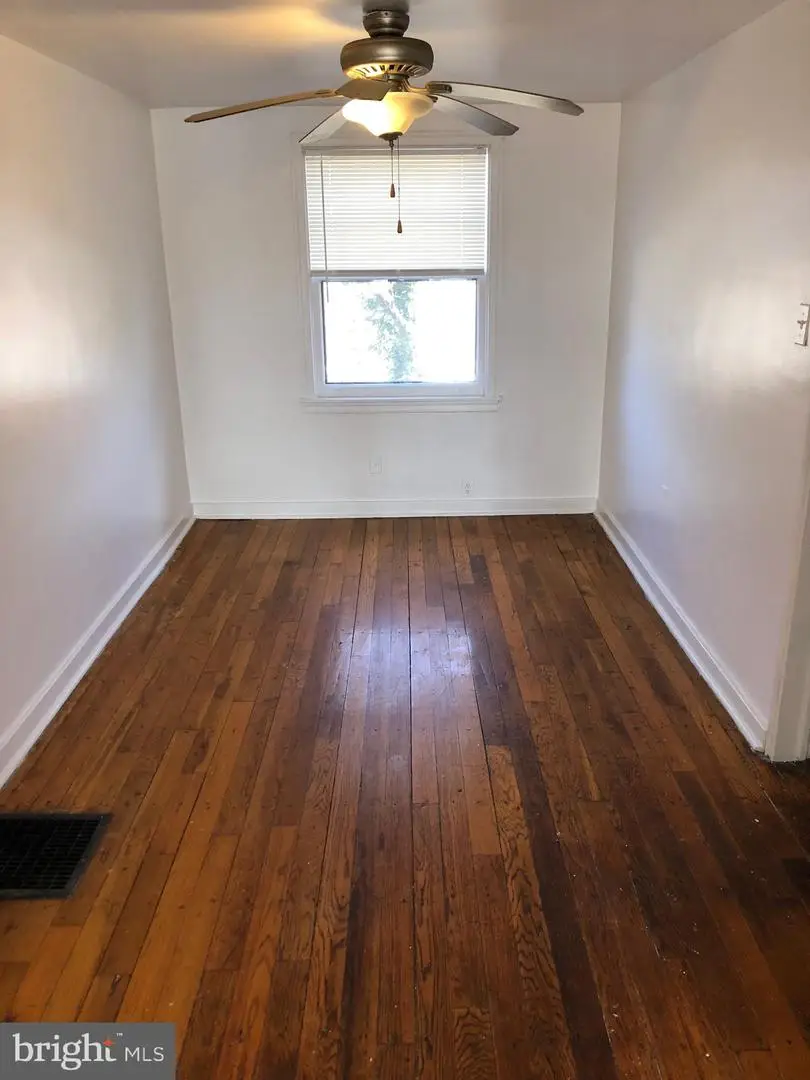 2204 Berryhill St, Harrisburg, PA 17104 - #1