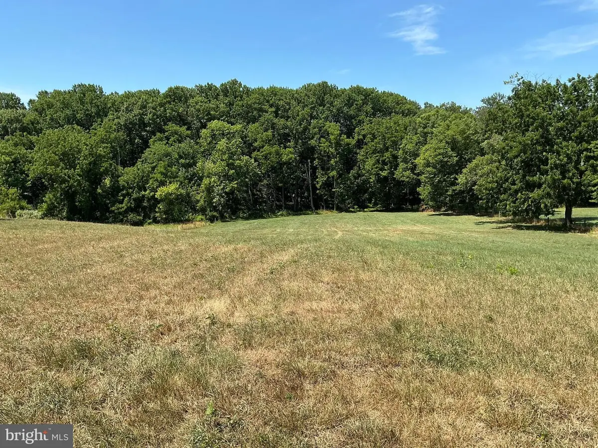 703 Bachmanville Rd, Hershey, PA 17033 - #1