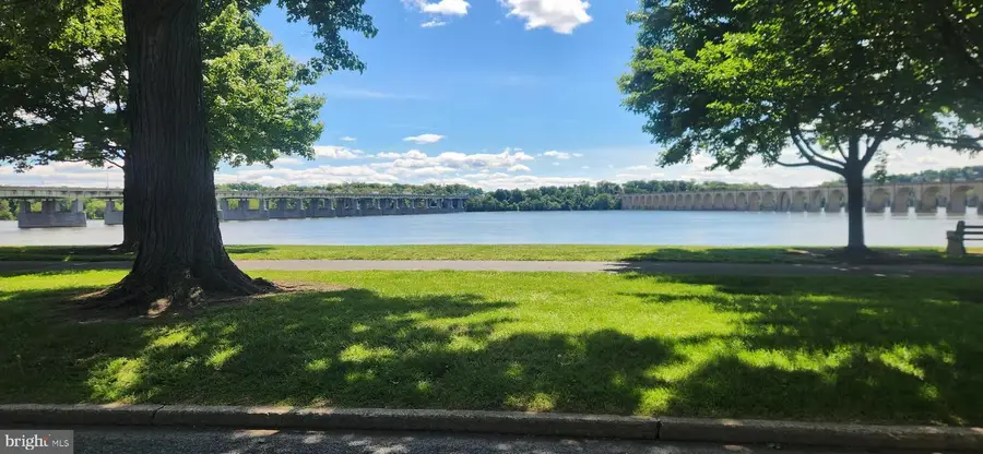 623 S Front St, Harrisburg, PA 17104 - #2