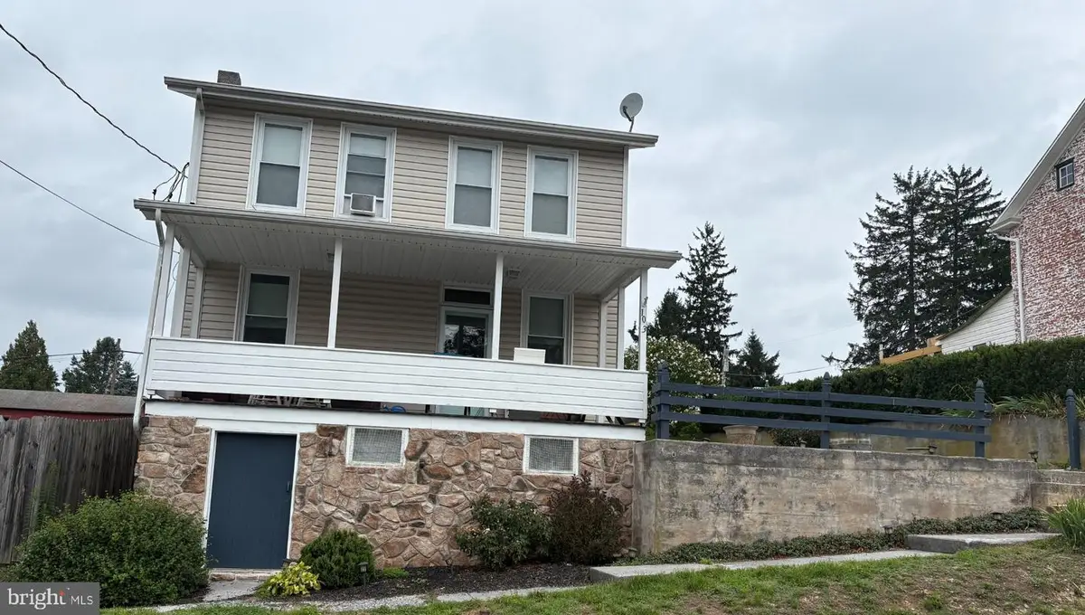 103 W Main St, Hershey, PA 17033 - #1
