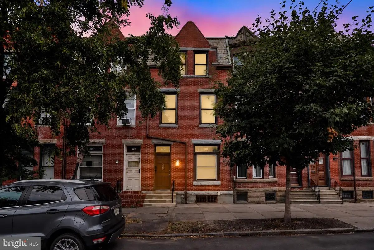 222 Reily St, Harrisburg, PA 17102 - #1