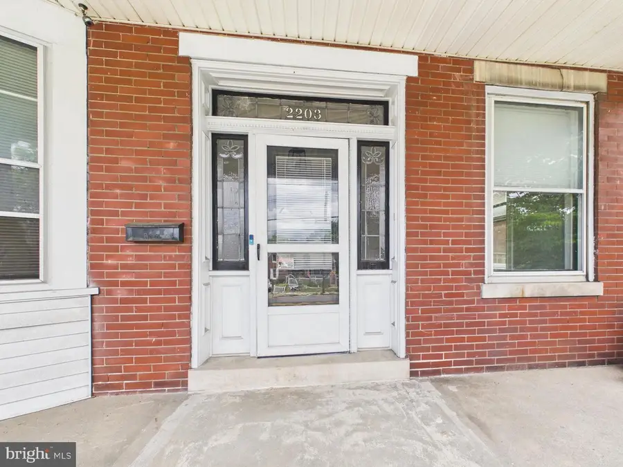 2203 Walnut St, Harrisburg, PA 17103 - #2