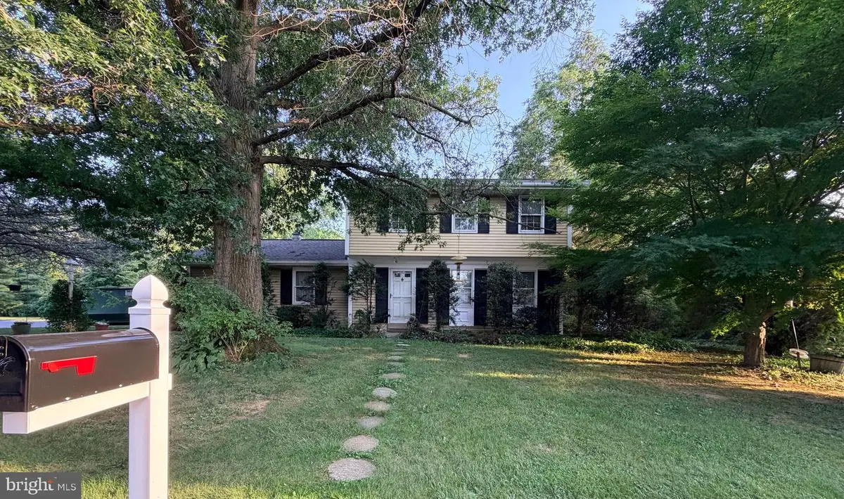 739 Lexington Ave, Hershey, PA 17033 - #1
