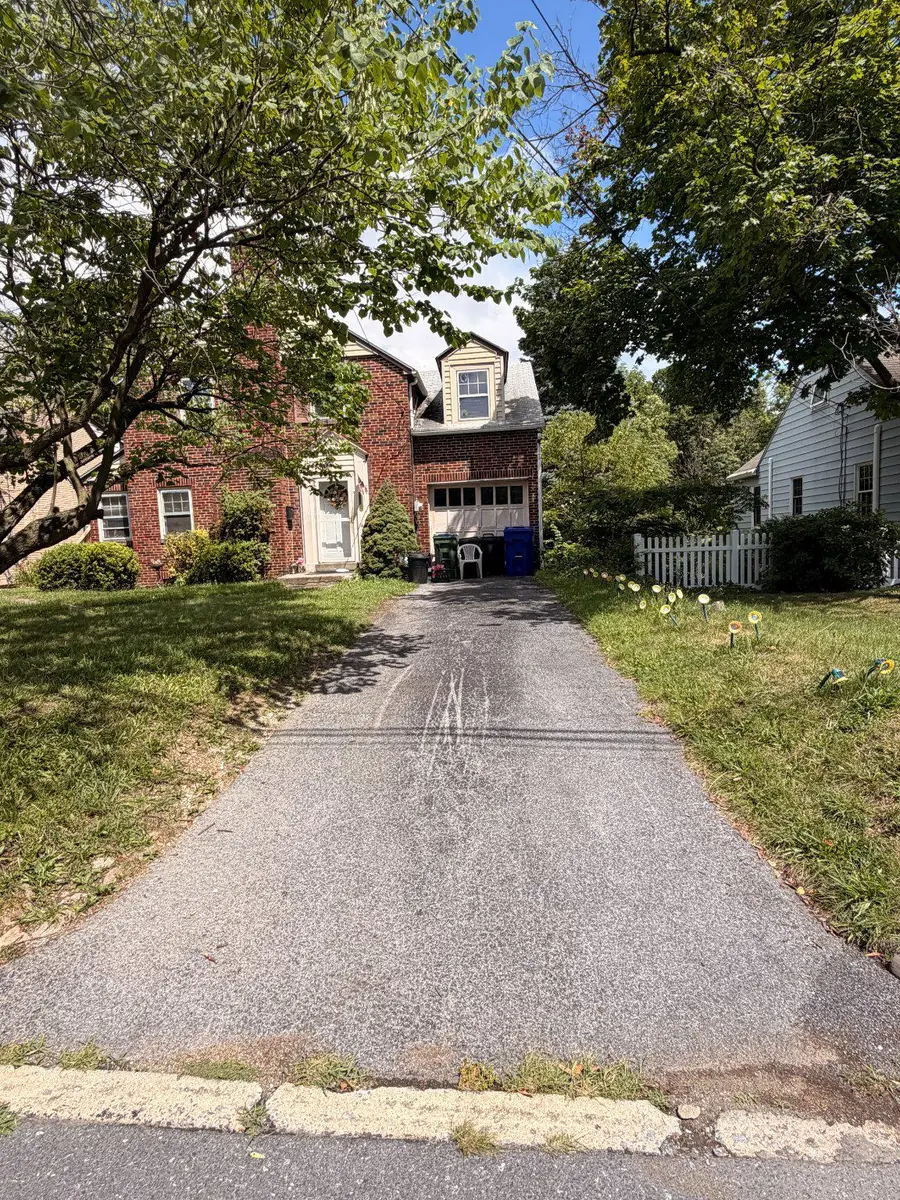 3806 Hillcrest Rd, Harrisburg, PA 17109 - #2