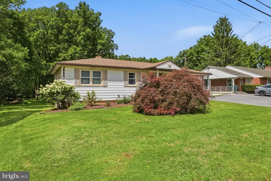498 Middletown Rd, Hummelstown, PA 17036 - #3
