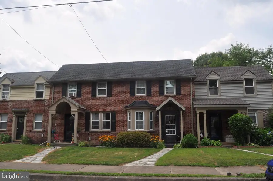 755 Church St, Millersburg, PA 17061 - #3