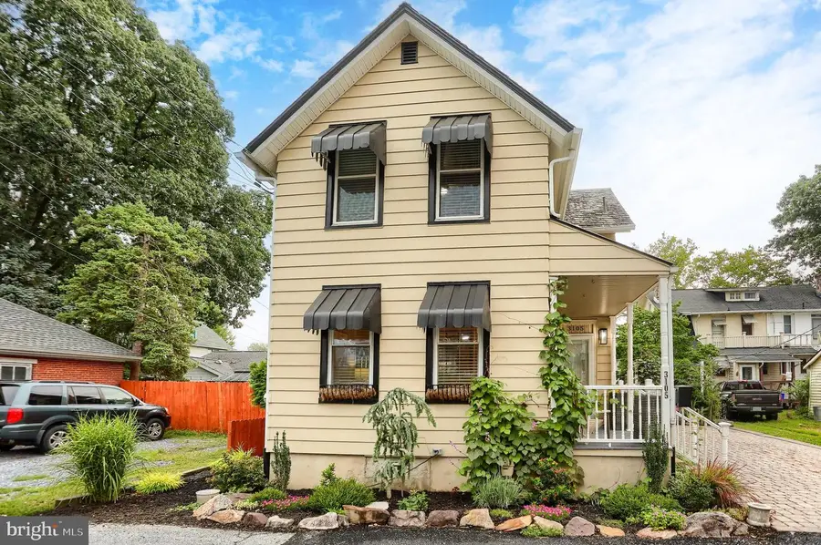 3105 N River St, Harrisburg, PA 17110 - #3