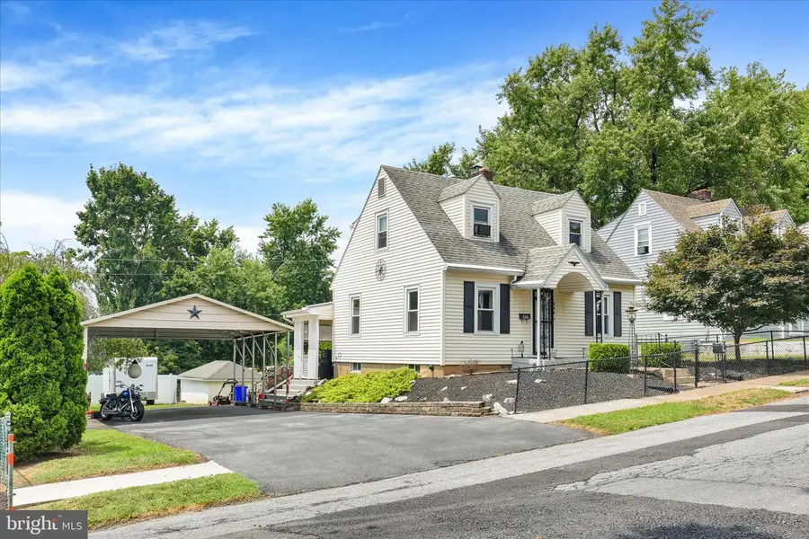 544 Benton St, Harrisburg, PA 17104 - #2