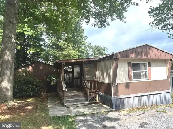 92-e Mic Nan Dr, MIDDLETOWN, PA 17057