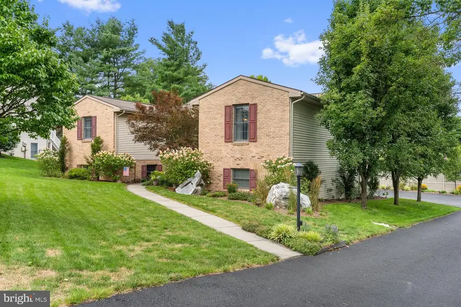 228 N Duke St, Hummelstown, PA 17036 - #3