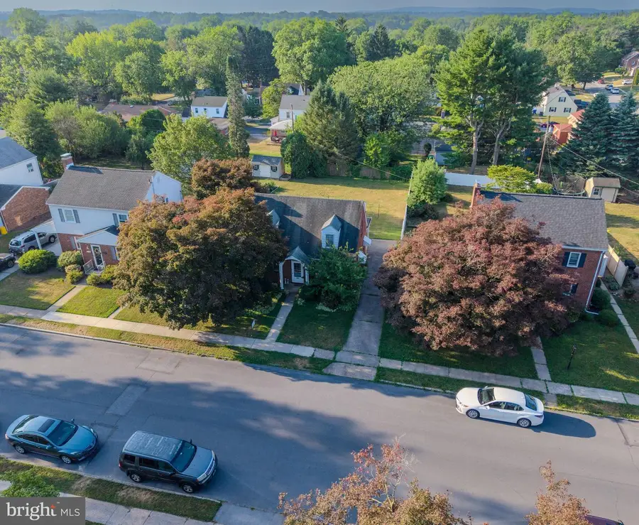 3111 Penbrook Ave, Harrisburg, PA 17109 - #3