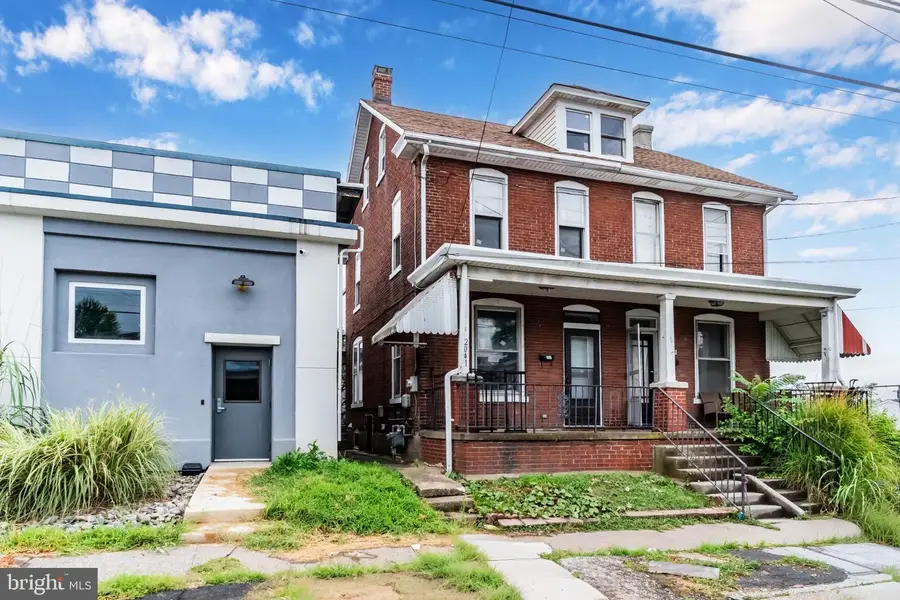 2041 Greenwood St, Harrisburg, PA 17104 - #2
