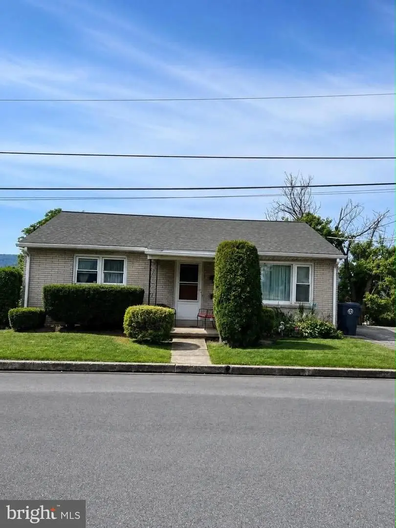 2500 S 2nd St, Steelton, PA 17113 - #1