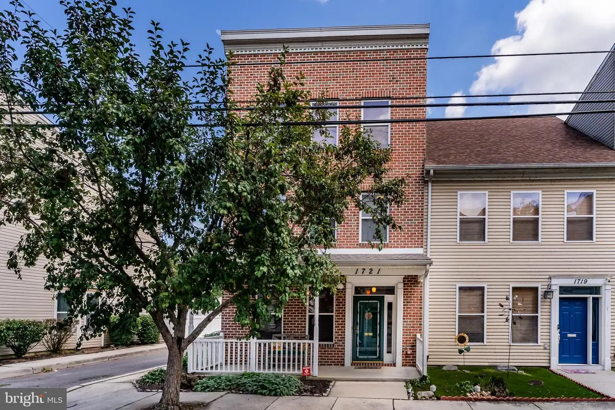1721 Logan St, Harrisburg, PA 17102 - #1