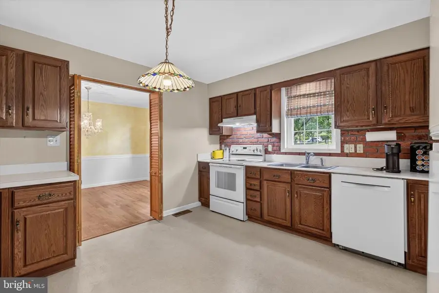 7738 Farmdale Ave, Harrisburg, PA 17112 - #3