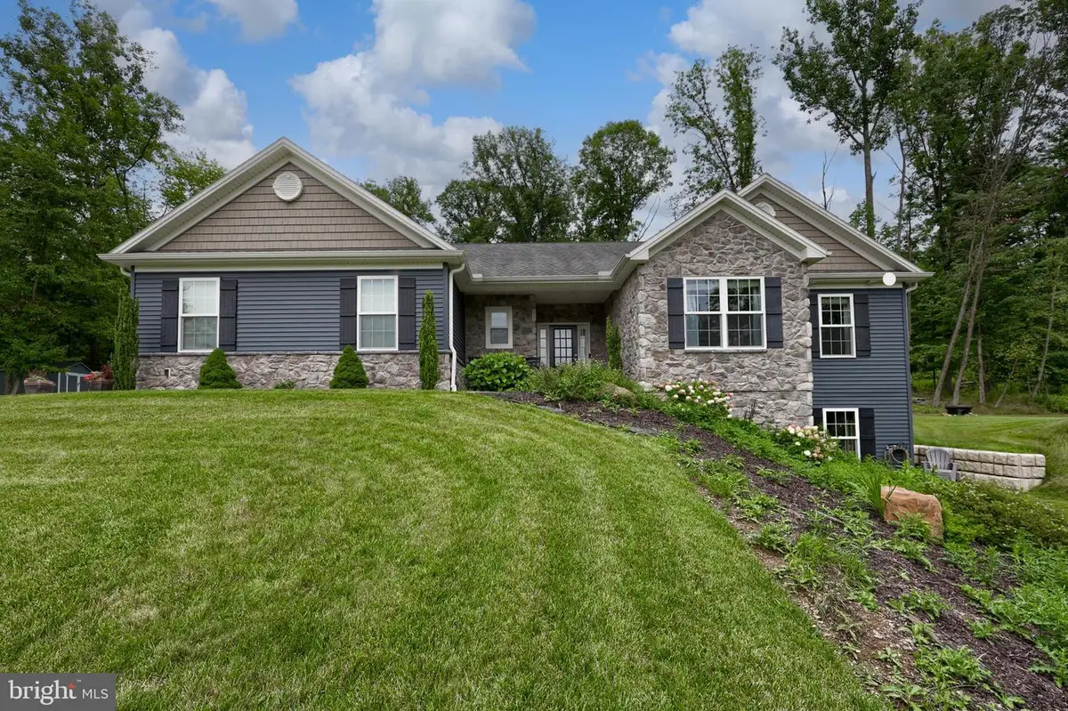 3206 Sutton Dr, Harrisburg, PA 17112 - #1