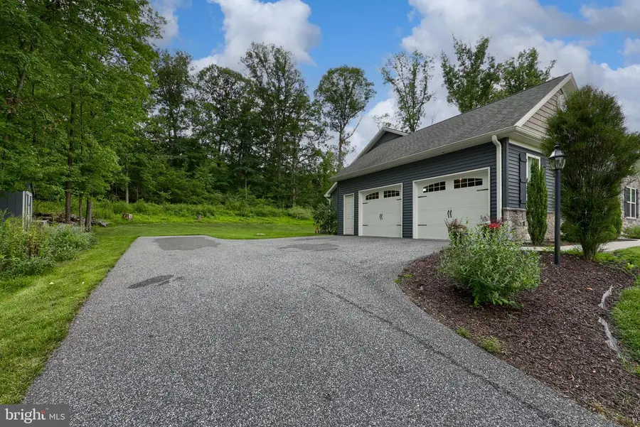 3206 Sutton Dr, Harrisburg, PA 17112 - #2