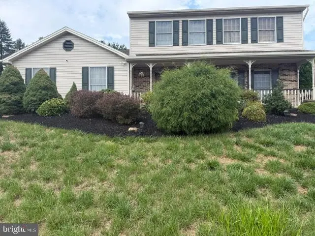 888 Sunnyhill Ln, Harrisburg, PA 17111 - #3