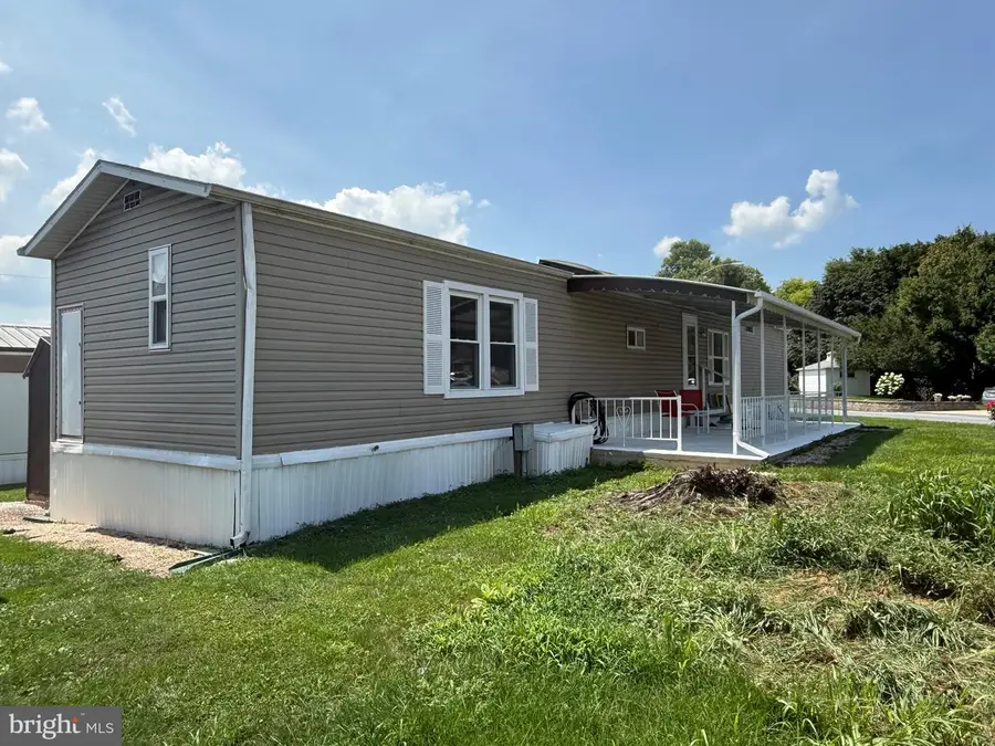 8 Hillcrest Dr, Hershey, PA 17033 - #2