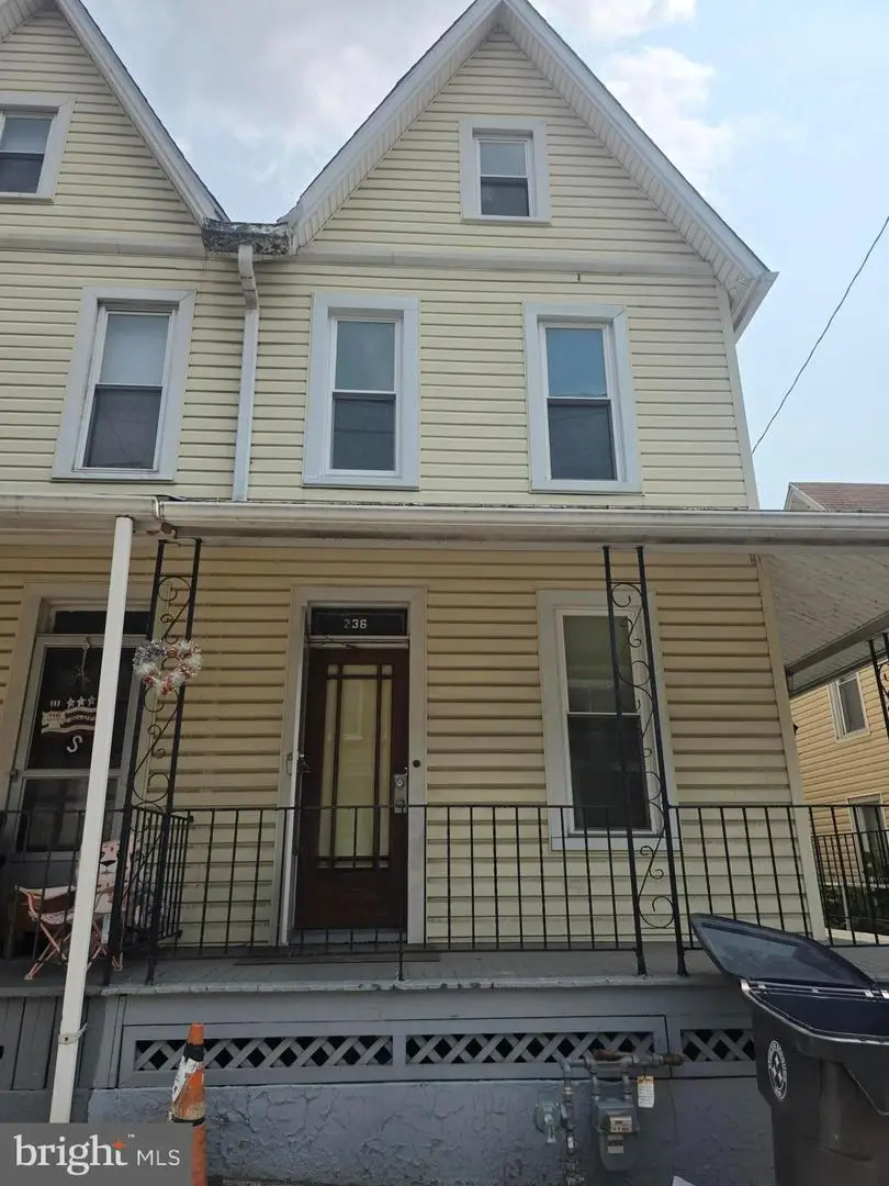 236 Pine St, Steelton, PA 17113 - #1